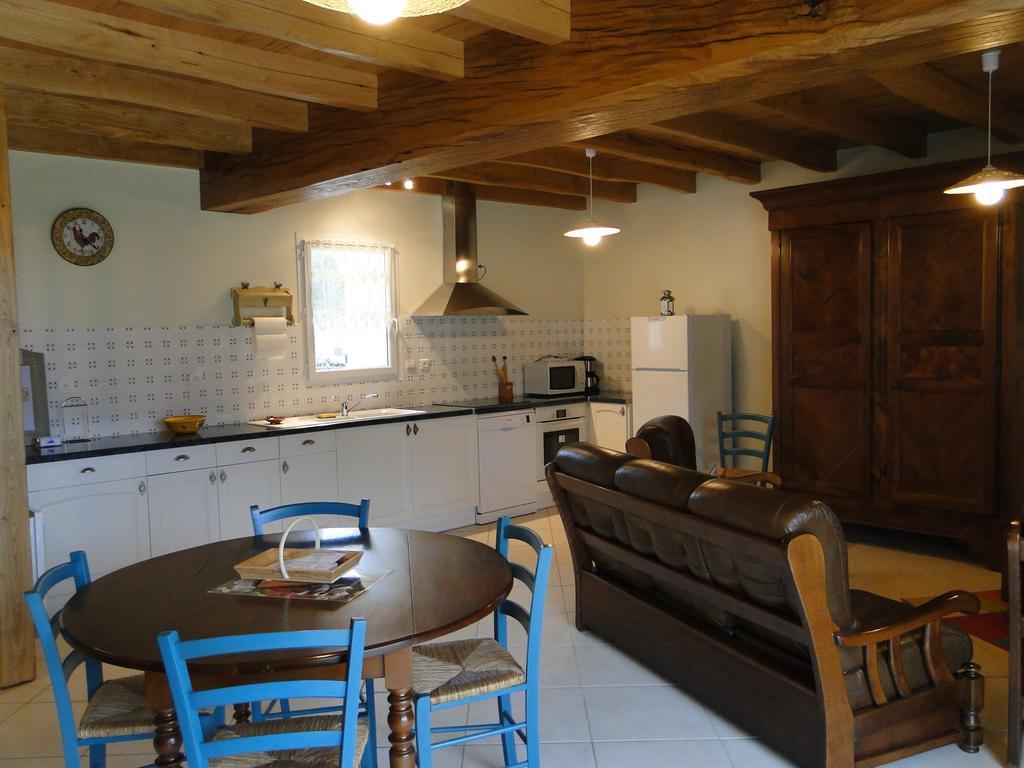 Le Gite Du Gueurlet Boresse-et-Martron Buitenkant foto